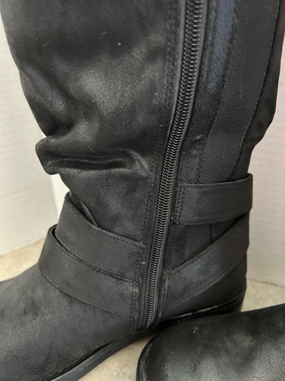 New without box Torrid Black Sweater Trimmed Knee-High Slouch Boots - Picture 5 of 8
